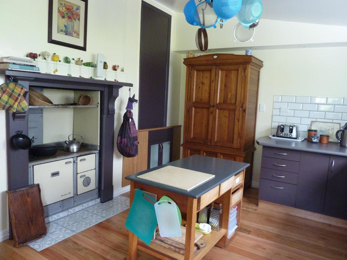 אקורואה Halfmoon Cottage מראה חיצוני תמונה