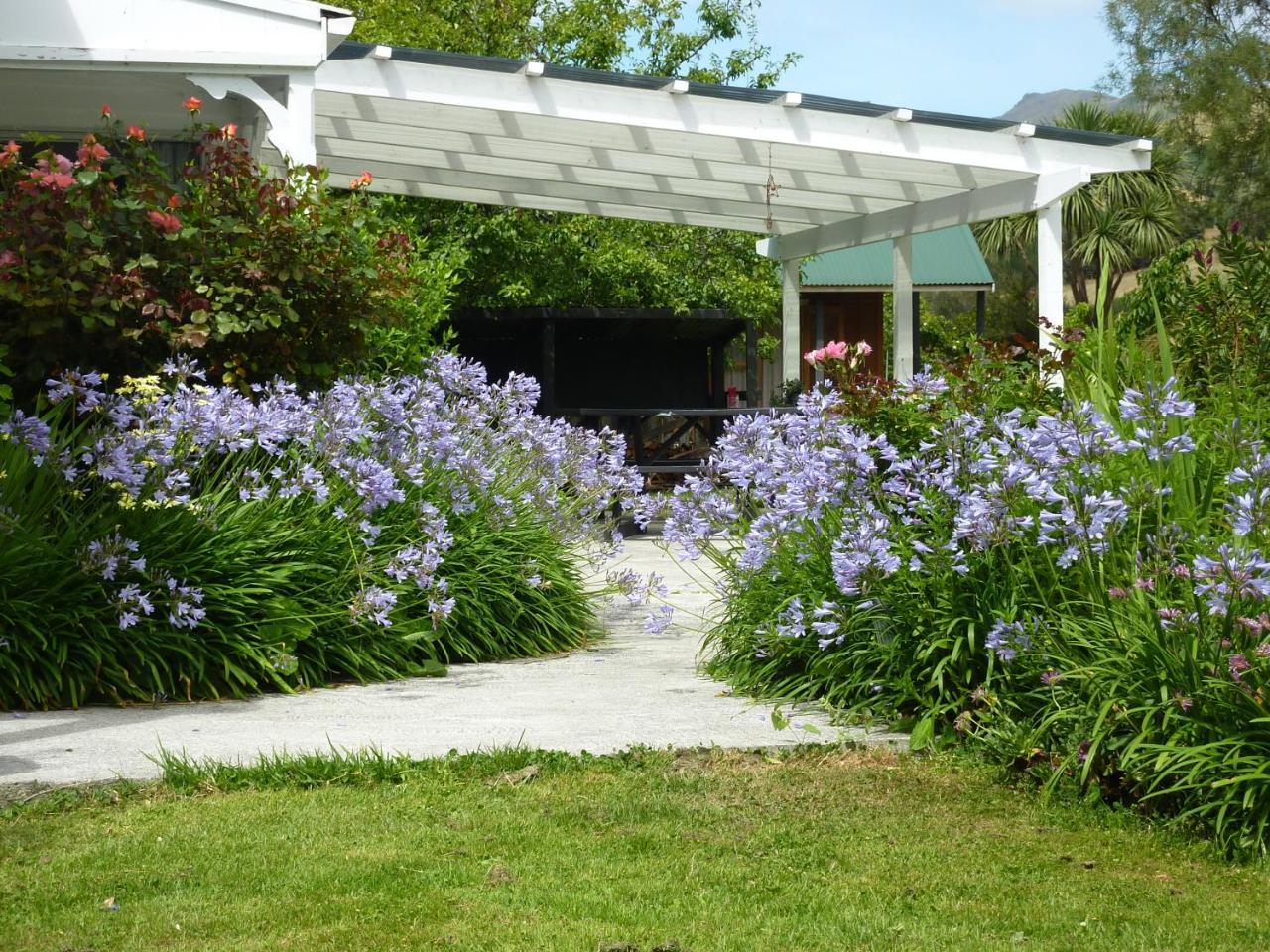 אקורואה Halfmoon Cottage מראה חיצוני תמונה
